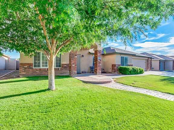 2nd image of 4041 E Meadow Creek Way