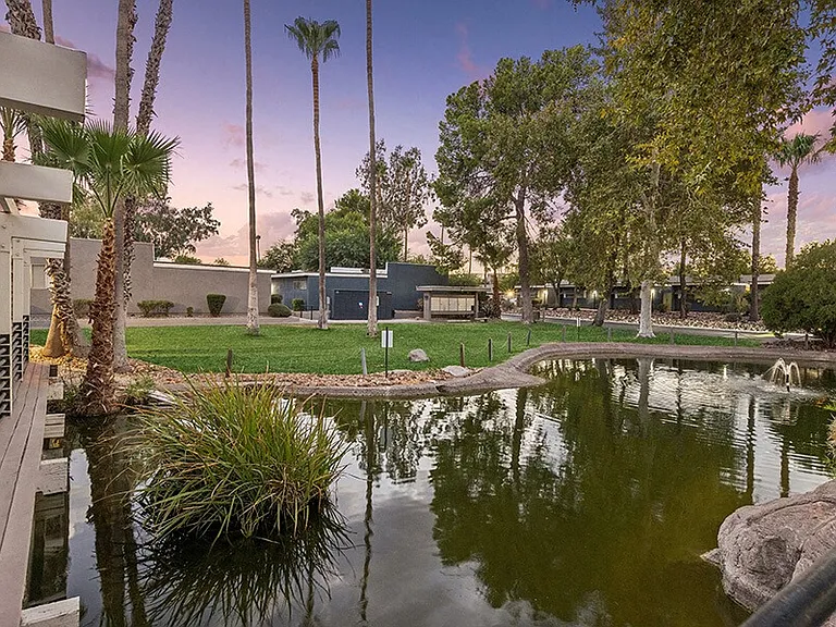 Lakeside Casitas — Photo 51