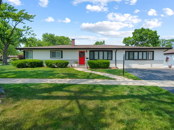 500 E Holly Ave, Mount Prospect, IL 60056