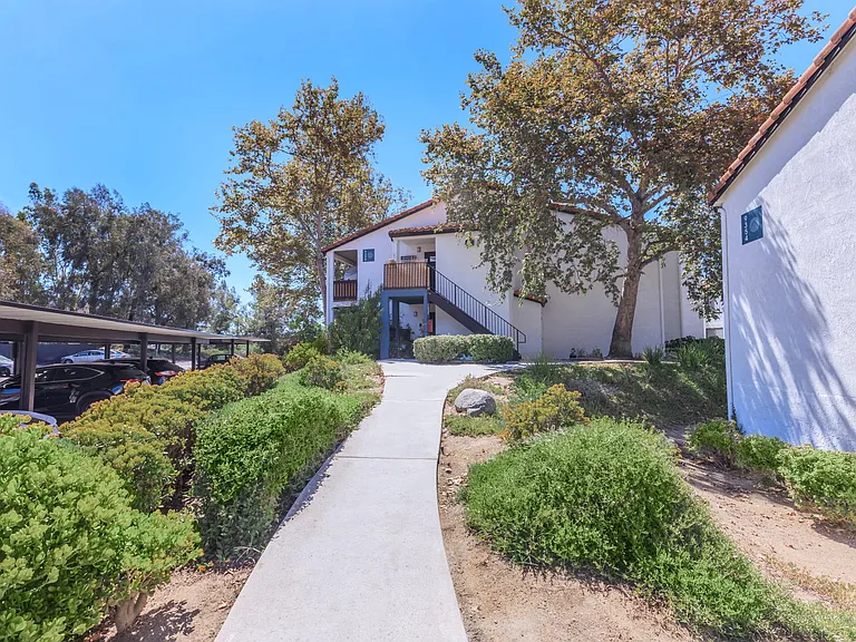 Tierra At Creekside — Photo 12