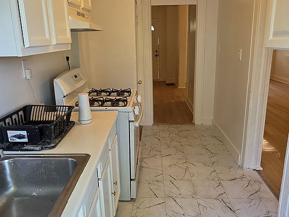 2nd image of 4620 Pall Mall Rd