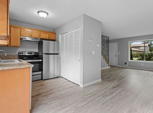 3025 SE Maple St #4, Portland, OR 97267