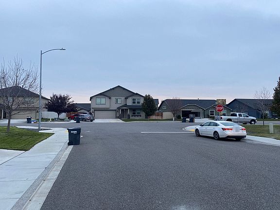 5th image of 5814 Wallowa Ln