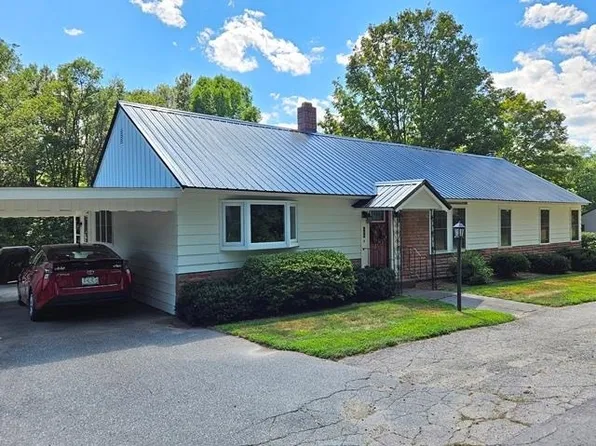 102 Old Walpole Road, Keene, NH 03431