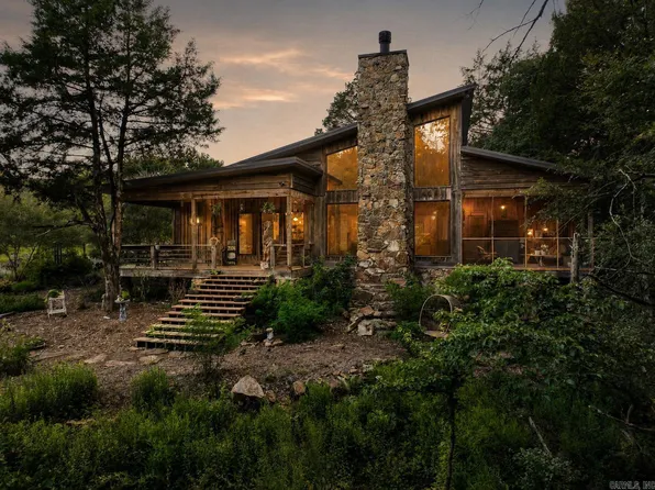97 Shadow Ridge Rd, Searcy, AR 72143