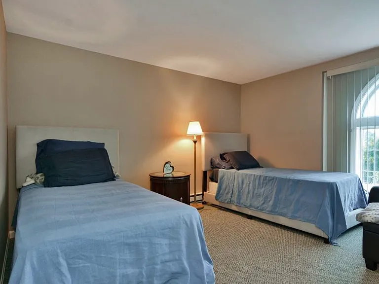 Bedroom: apartment will be unfurnished.