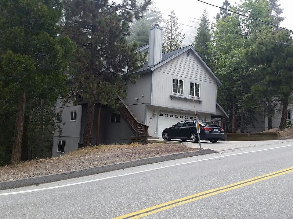 level entry, 2 car garage, additional parking