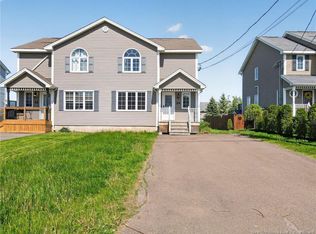 24 Rainford Ct, Moncton, NB E1G 0T4