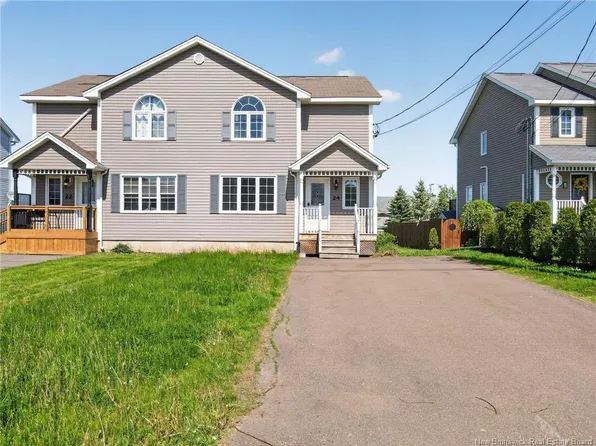 24 Rainford Ct, Moncton, NB E1G 0T4