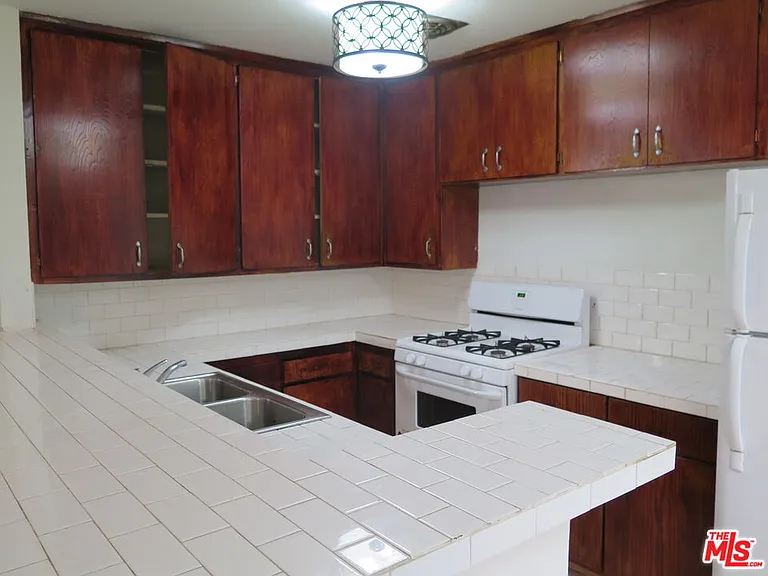 3603 Mentone Ave #6 — Photo 6