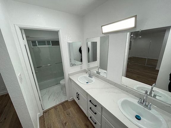 5th image of 1824 Kyra Cir
