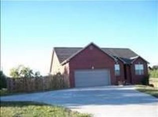 4078 Light Pink Rd, Louisville, TN 37777