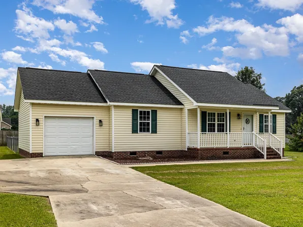 515 Twin Creeks Dr, Goldsboro, NC 27530