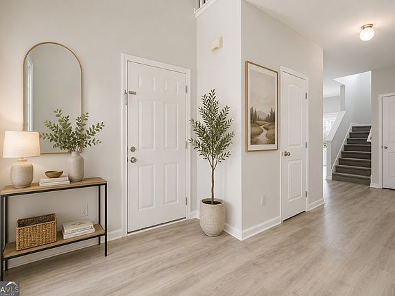 5th image of 35 Crescent Ln