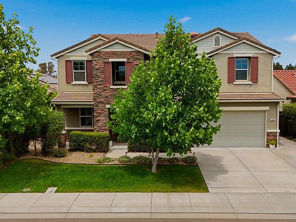 2nd image of 124 Shubin Way