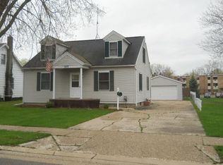 307 S Adrian St, Tecumseh, MI 49286