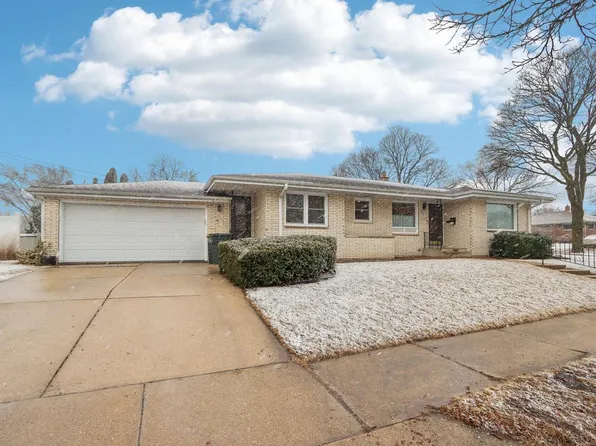 9027 West Harrison PLACE, West Allis, WI 53227