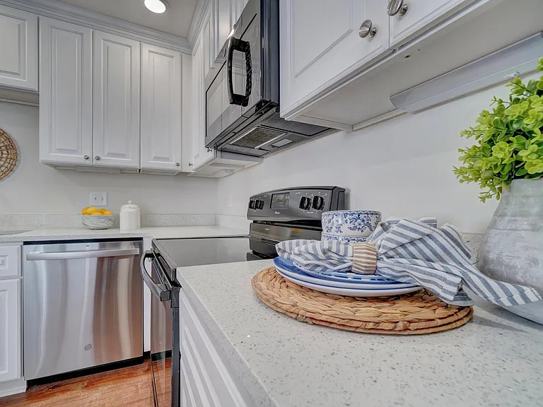2907 Odin Pl — Photo 15