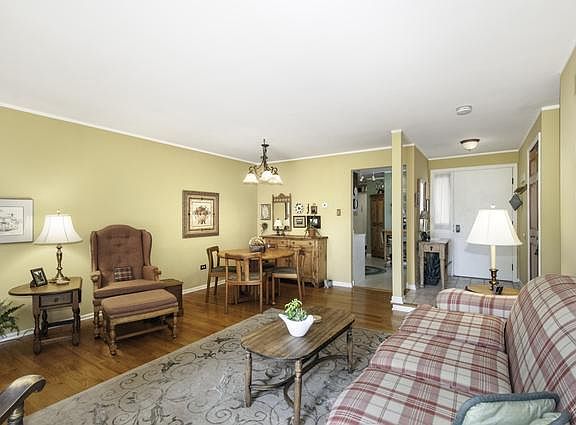 5th image of 43 Elmwood Ct