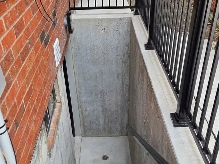 77 Windrush Trl #BASEMENT — Photo 29