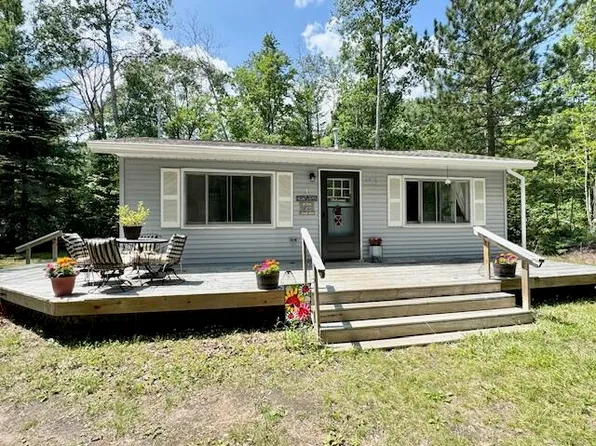 5976 Bear Lake Dr, Johannesburg, MI 49751