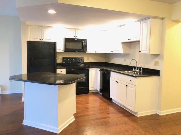 267 Linwood Ave #4D