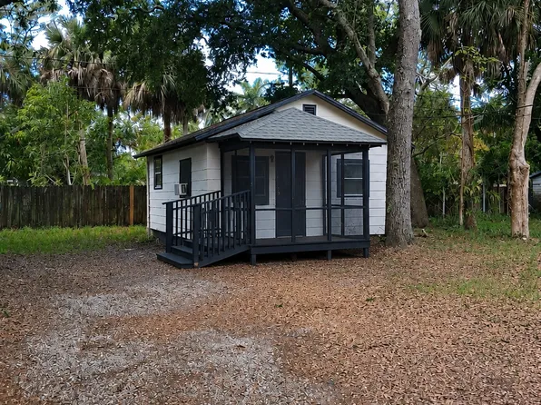 230 Delray Ave #B, Fort Myers, FL 33905