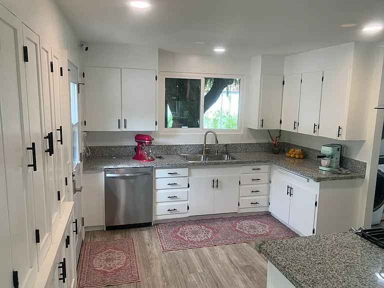 1221 Punta Gorda St — Photo 5
