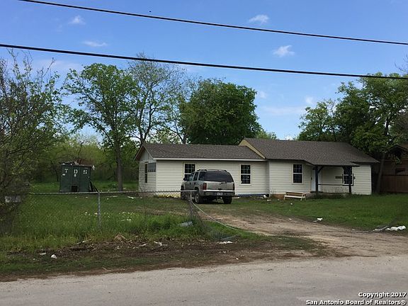 2nd image of 233 Dorsey St
