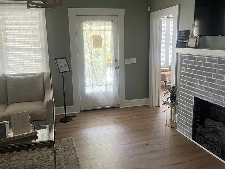 622 Tift Ave N #1 — Photo 3