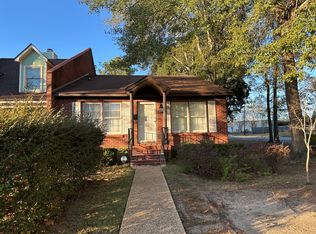 1100 N Pontiac Ave, Dothan, AL 36303