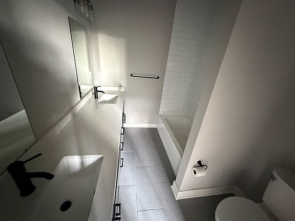 5th image of 357 Loeffler Ave #357