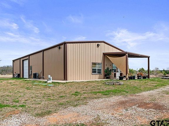 4th image of 429 Texana Rd