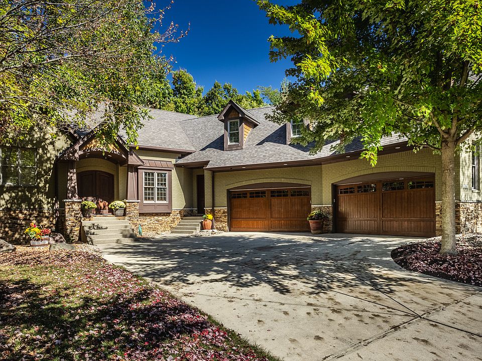 1st image of 13558 Fairwood Dr