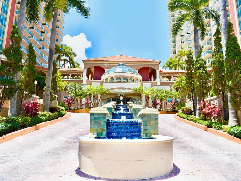 Entrance to your Luxury Apartment Home