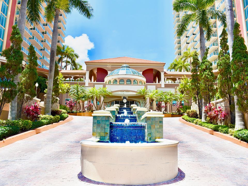 Entrance to your Luxury Apartment Home
