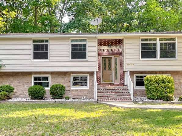 21648 Atalanta St, Lexington Park, MD 20653