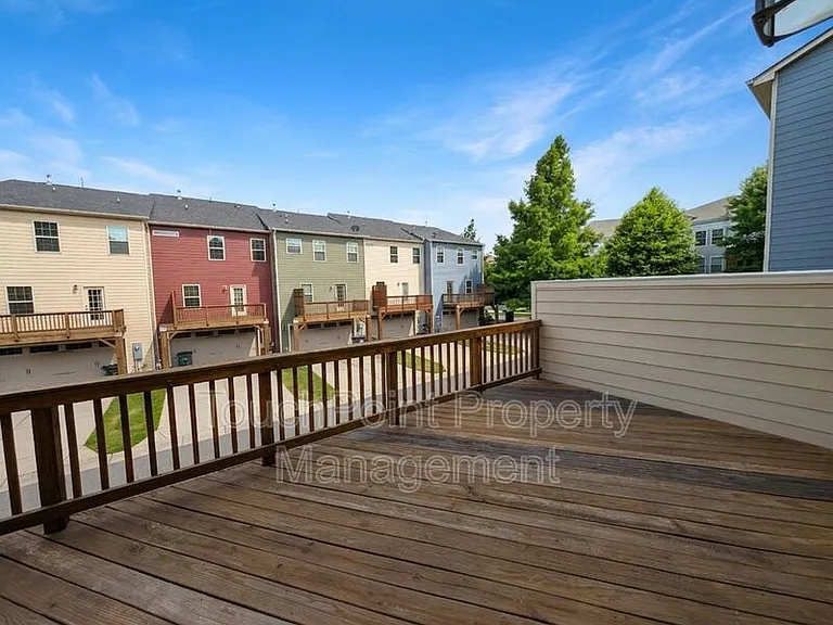 4061 Zilker Park Dr — Photo 23