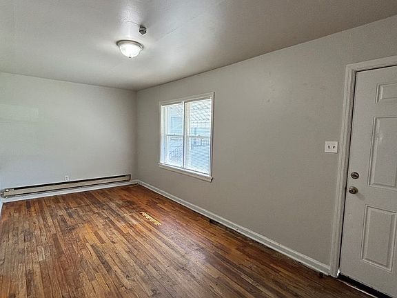 3rd image of 335 W Buell St #Ceed0ac9d