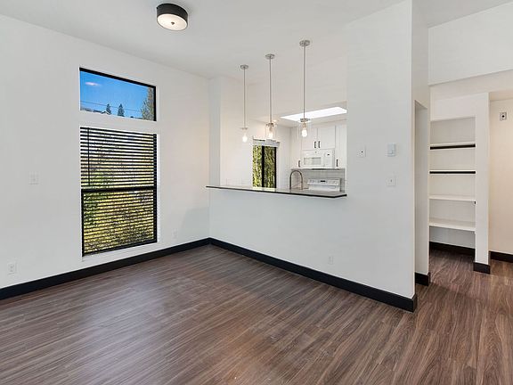 2nd image of 2410 Dexter Ave N APT 201