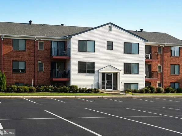 125 Driveway Clubhouse P, Leesburg, VA 20175