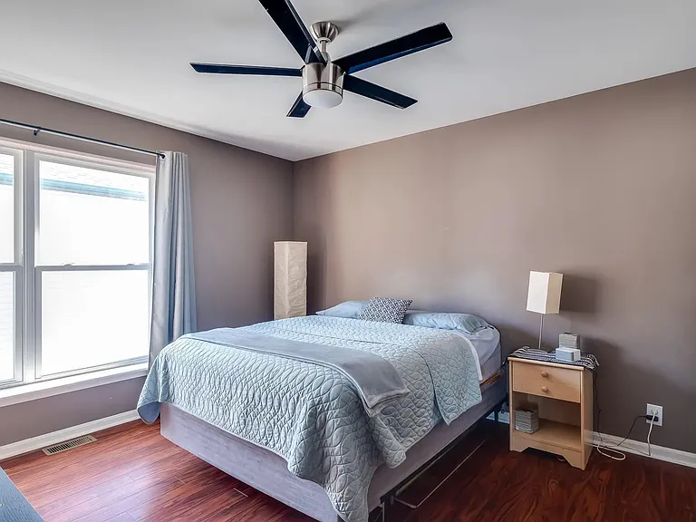 943 Baxter Ave #101 — Photo 9