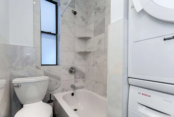 Rented by OGI Management | media 28