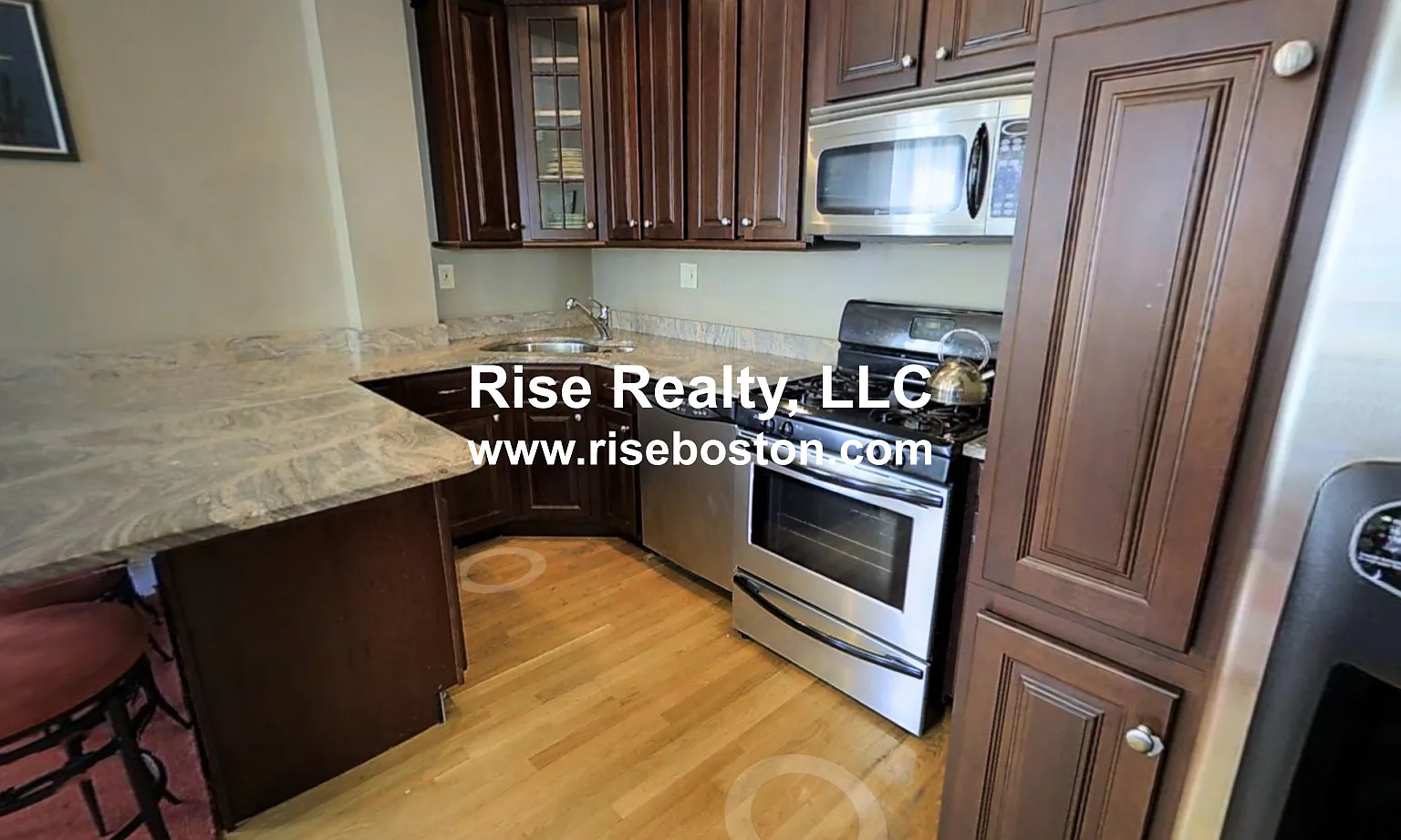 3 bed, 3.5 bath, $4,800 — Photo 1