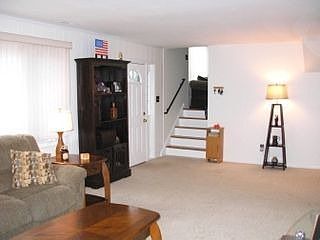 2nd image of 6 Neva Ct