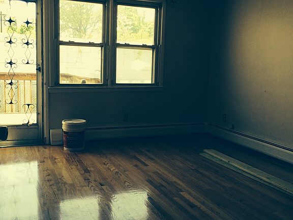 3rd image of 108 Central Ave