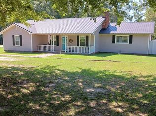 188 Wanda Ln, Swainsboro, GA 30401