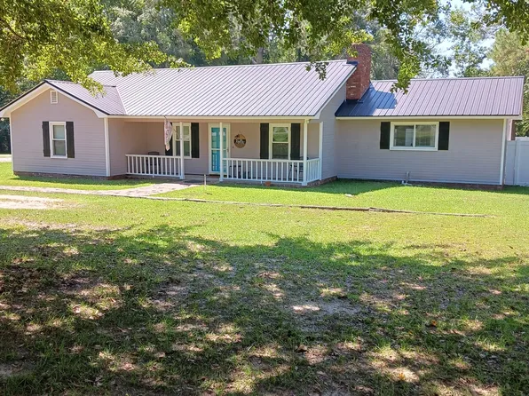 188 Wanda Ln, Swainsboro, GA 30401
