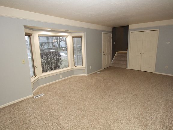 5th image of 1039 E 348th St