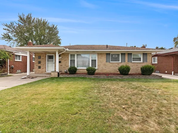 8196 Darlene St, Warren, MI 48093